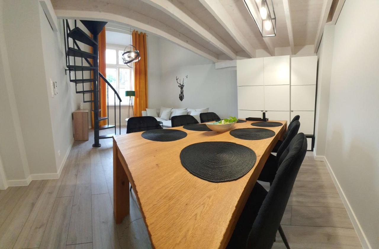 Apartamenty Marzen Еленя-Гура Экстерьер фото